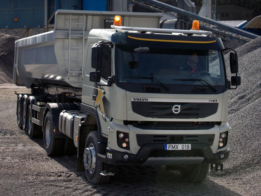  Volvo FMX 4x4 2010 года  (фото 6 из 10)